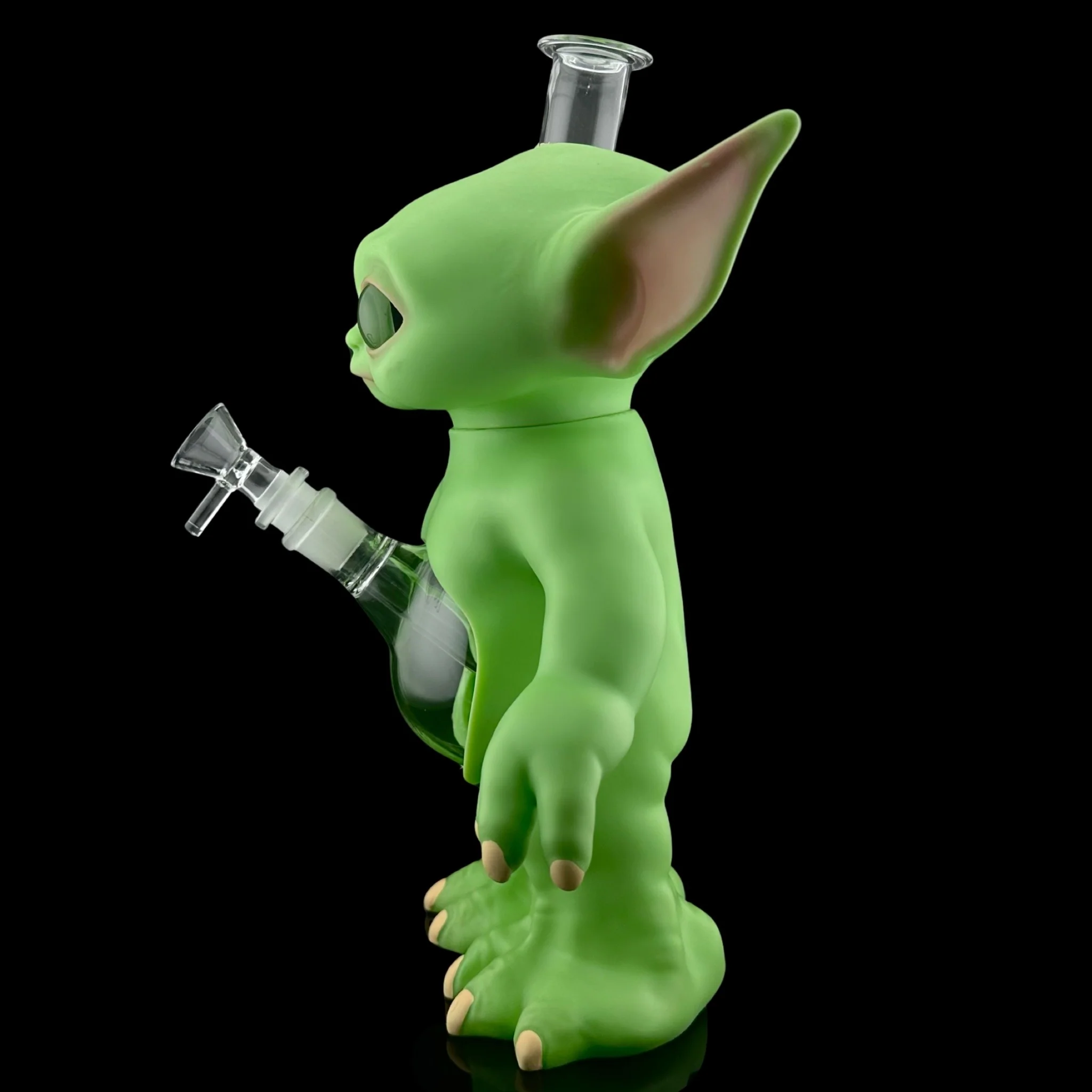 12” Grogu Baby Yoda Bong - Image 3
